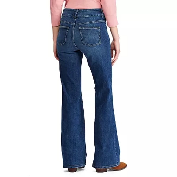 {Chaps} Women's Button-Fly Bootcut Jeans - Picture 2 of 10
